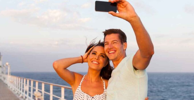 Bahamas Day Cruise A Couple Enjoying The Cruise